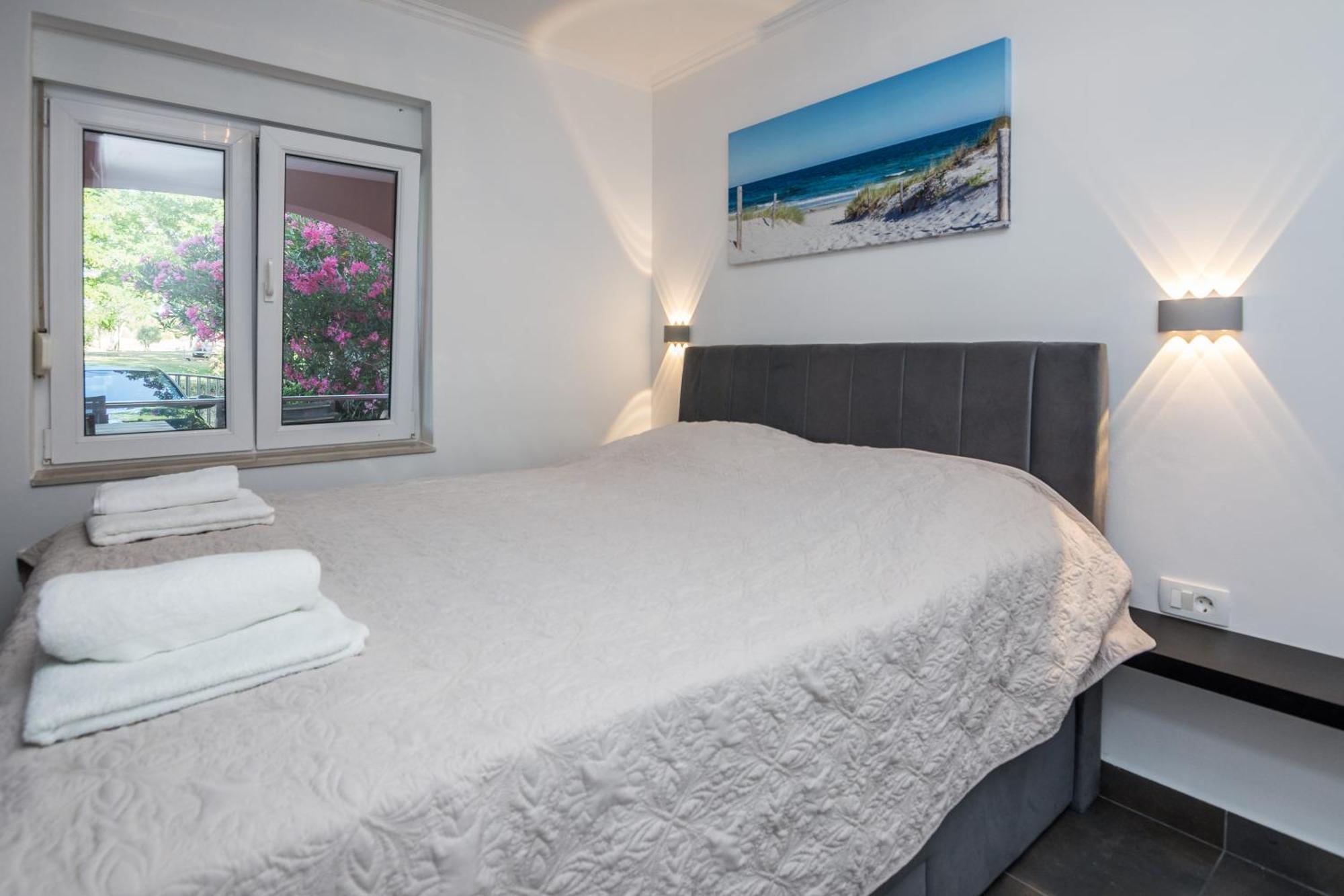 Apartments Trogrlic Privlaka  Eksteriør billede