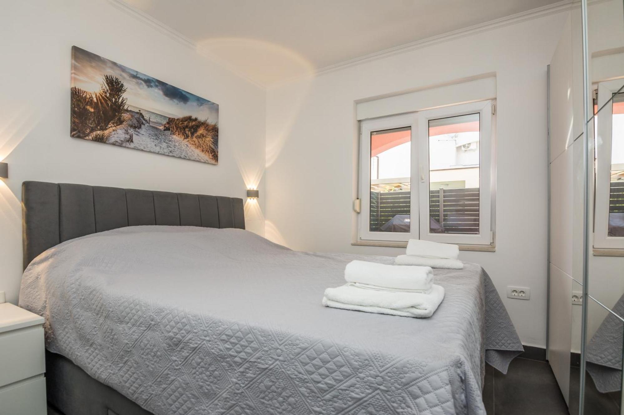 Apartments Trogrlic Privlaka  Eksteriør billede