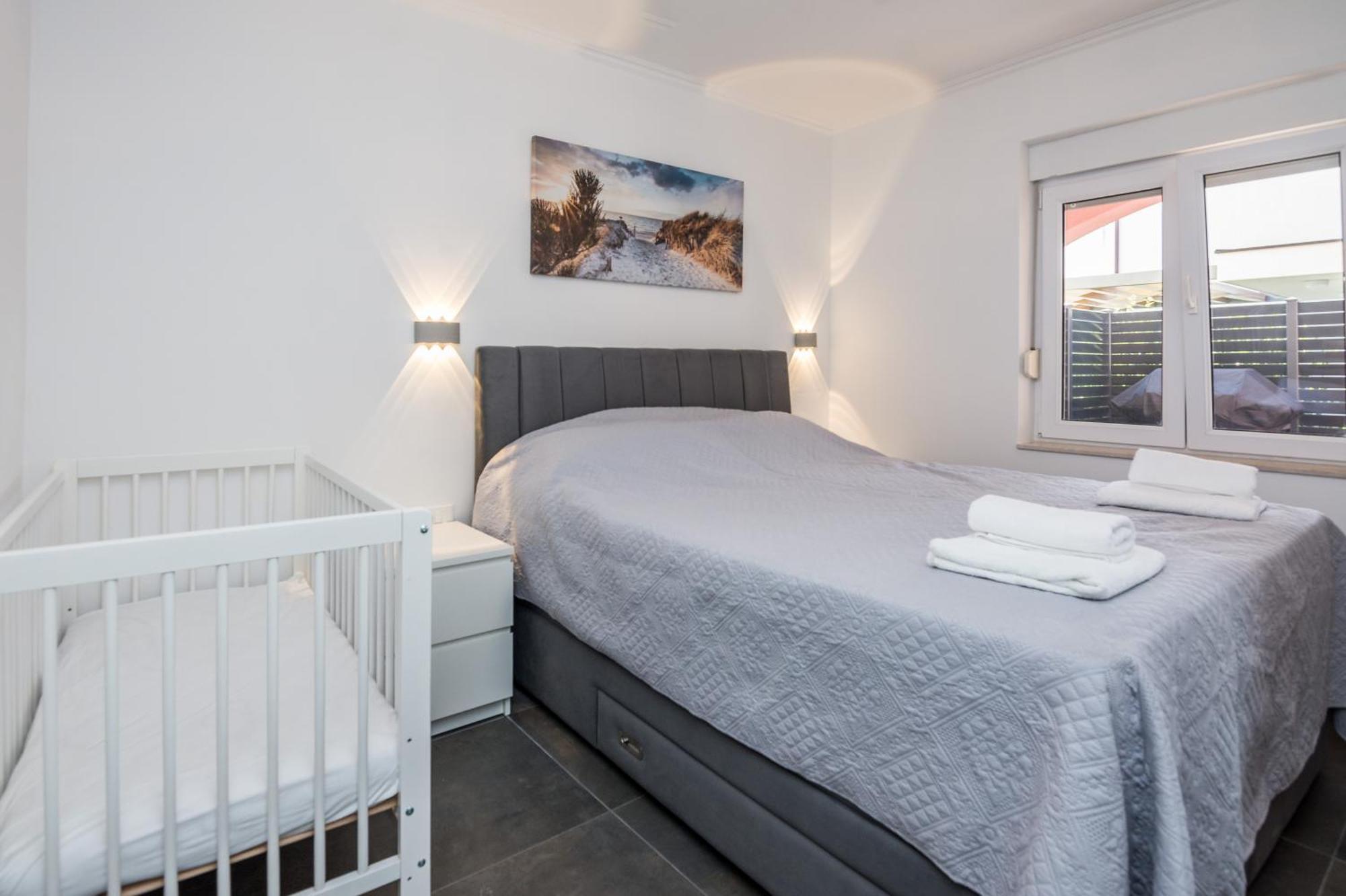 Apartments Trogrlic Privlaka  Eksteriør billede